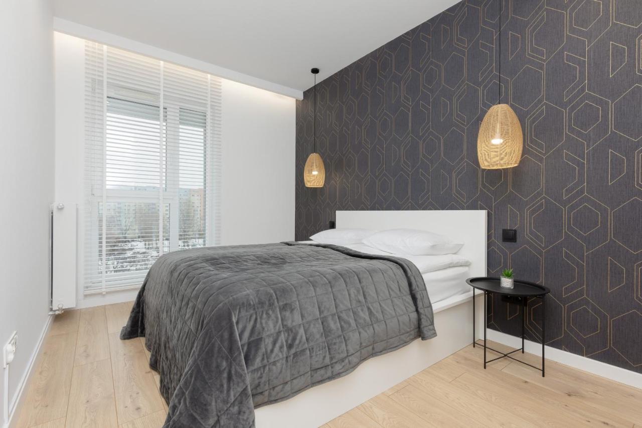 Loft Apartment With Parking In Warsaw By Noclegi Renters Zewnętrze zdjęcie